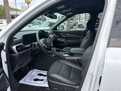 Certified 2024 Kia Telluride EX X-Line AWD/4WD image 4