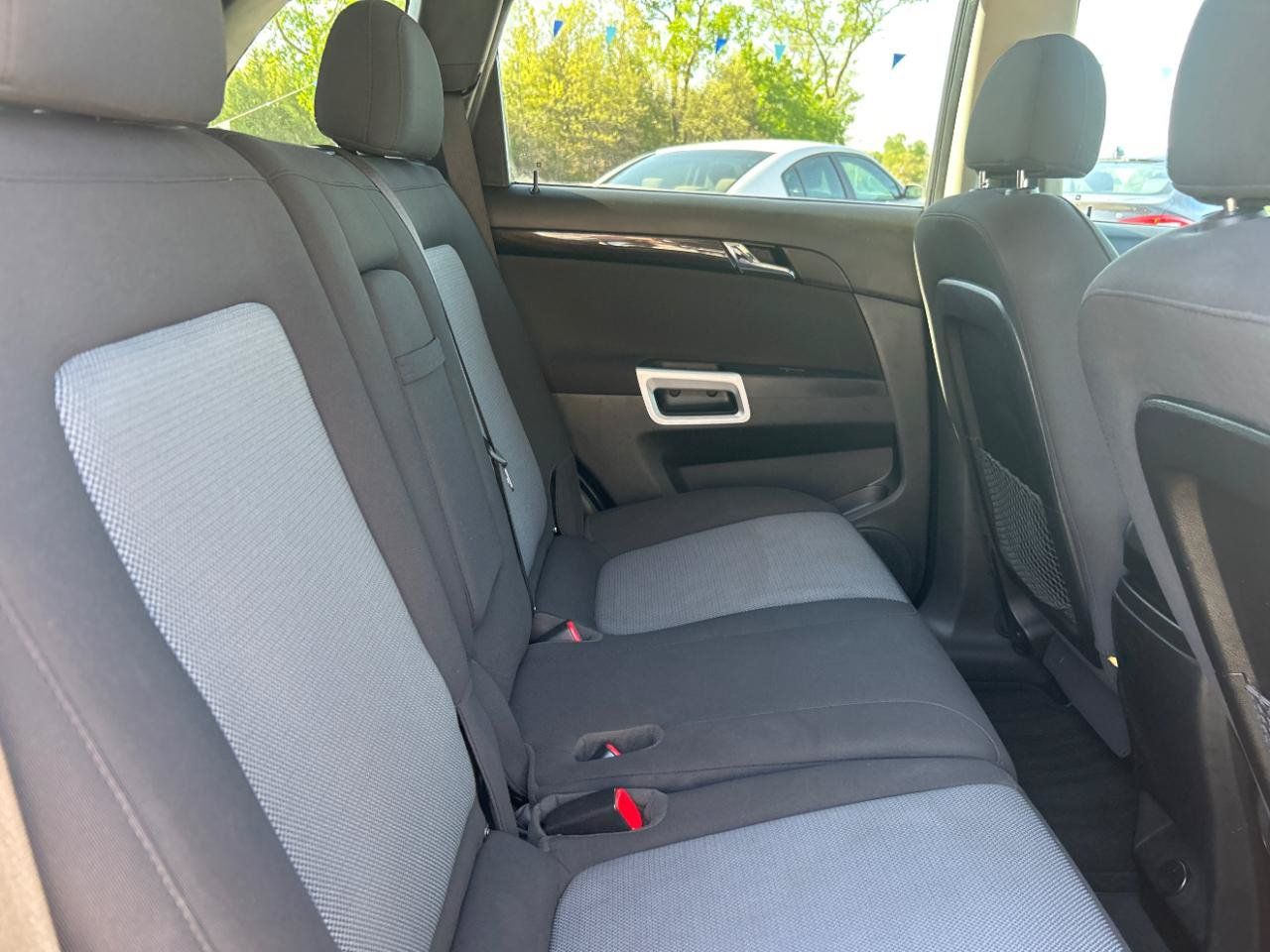 Used 2014 Chevrolet Captiva Sport LS FWD image 21