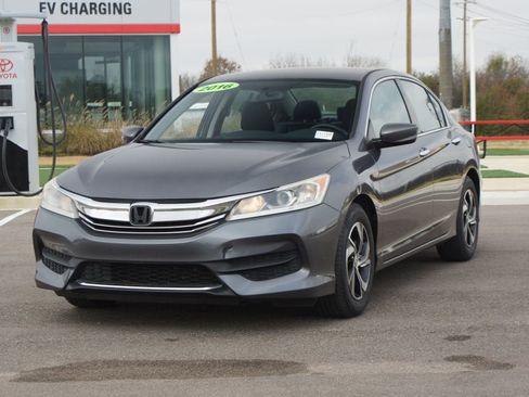 Used 2016 Honda Accord LX image 20