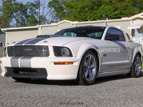 Used 2007 Ford Mustang GT Premium image 14