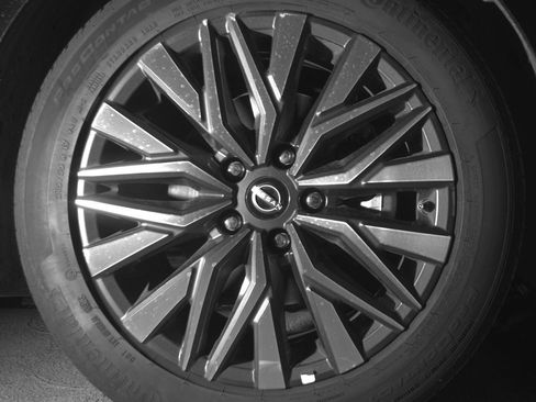 Used 2025 Nissan Altima 2.5 SV image 13