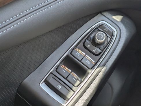 Used 2025 Subaru Ascent Touring w/ Popular Package #1 image 23