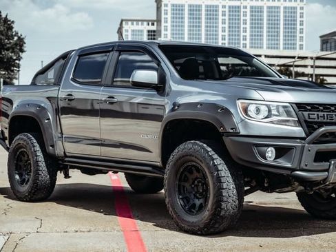 Used 2019 Chevrolet Colorado ZR2 w/ Colorado ZR2 Bison Edition AWD/4WD image 58