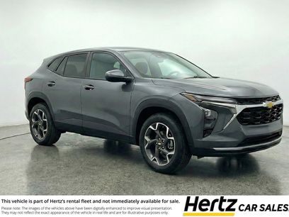 Used 2025 Chevrolet Trax LT