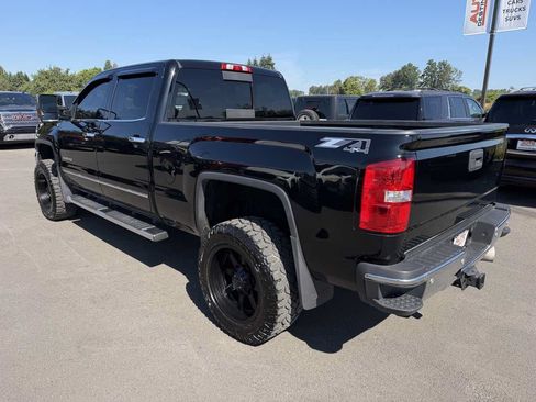 Used 2017 GMC Sierra 3500 SLT w/ Driver Alert Package AWD/4WD image 6