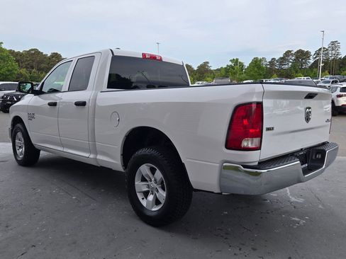 Used 2024 RAM 1500 Classic SLT AWD/4WD image 5