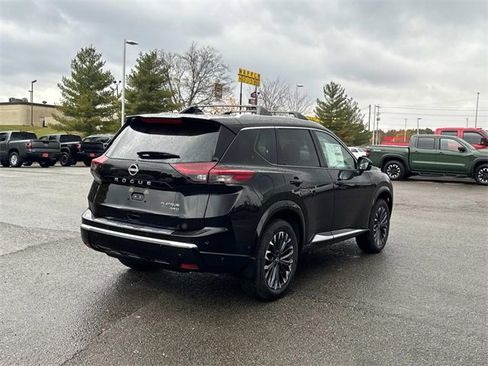 New 2026 Nissan Rogue Platinum w/ Platinum Premium Package image 4