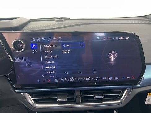 New 2026 Chevrolet Equinox EV LT w/ Convenience Package II FWD image 12