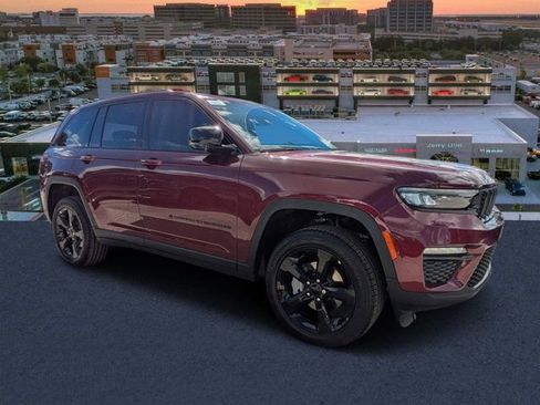 New 2025 Jeep Grand Cherokee Limited w/ Black Appearance Package image 1