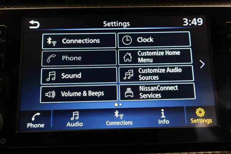 Used 2024 Nissan Kicks SV FWD image 30