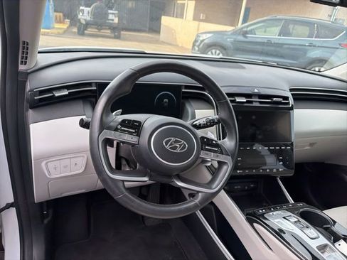 Used 2023 Hyundai Tucson Limited image 23