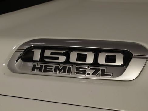 Used 2020 RAM 1500 Big Horn AWD/4WD image 42
