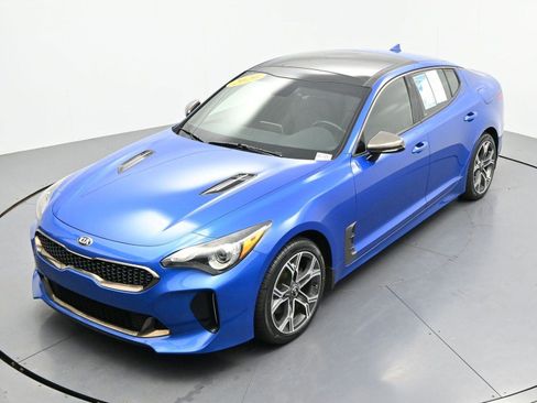 Used 2020 Kia Stinger GT-Line w/ Sun & Sound Package AWD/4WD image 38