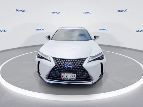 Used 2021 Lexus UX 250h w/ Luxury Package image 3