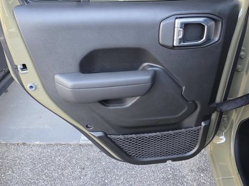 Used 2026 Jeep Wrangler Unlimited Sport AWD/4WD image 43