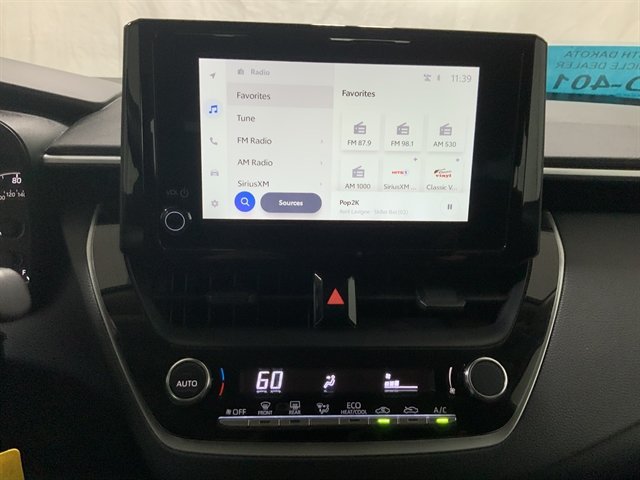 Used 2025 Toyota Corolla LE FWD image 24
