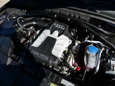 Used 2017 Audi Q5 3.0T Premium Plus w/ Technology Package image 55