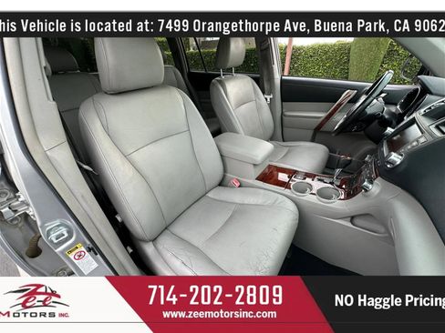 Used 2011 Toyota Highlander Limited FWD image 21