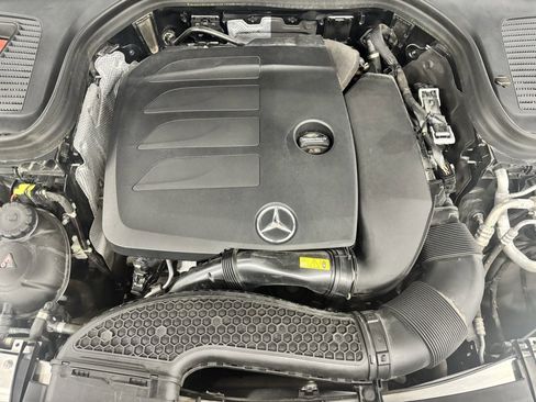 Certified 2022 Mercedes-Benz GLC 300 image 20