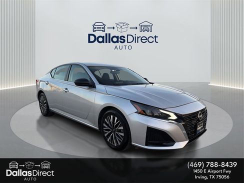 Used 2024 Nissan Altima 2.5 SV image 1