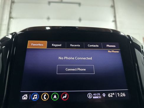 Used 2023 Chevrolet Traverse RS image 32