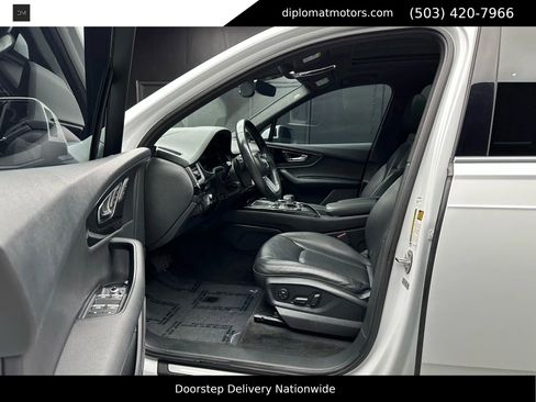 Used 2018 Audi Q7 3.0T Prestige w/ Prestige Package image 18