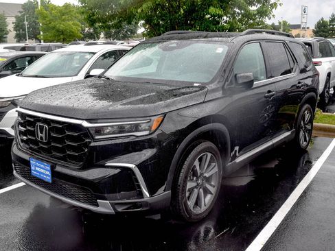 Used 2023 Honda Pilot Elite image 13