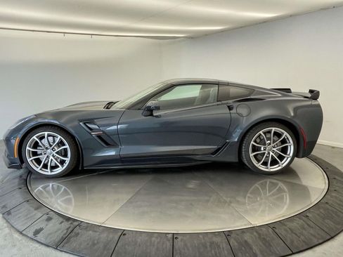 Used 2019 Chevrolet Corvette Grand Sport w/ Carbon Flash Badge Package RWD image 2