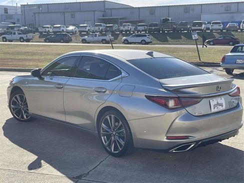 Used 2021 Lexus ES 350 F Sport image 5