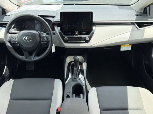 Certified 2025 Toyota Corolla LE w/ Carpet Mat Package (TMS) FWD image 31