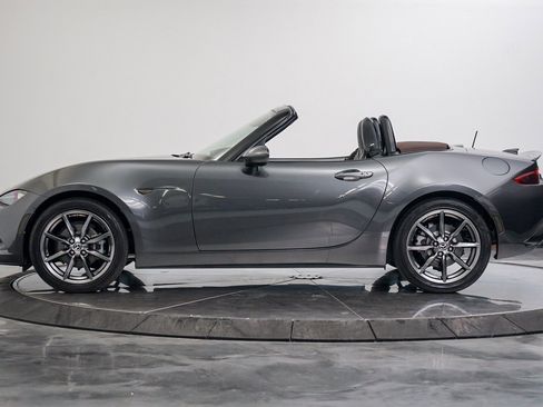 Used 2019 MAZDA MX-5 Miata Grand Touring image 10