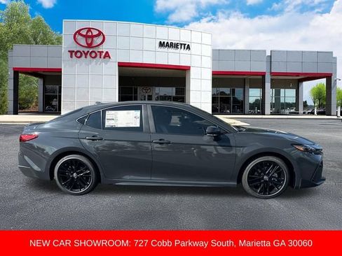 New 2026 Toyota Camry SE FWD image 2