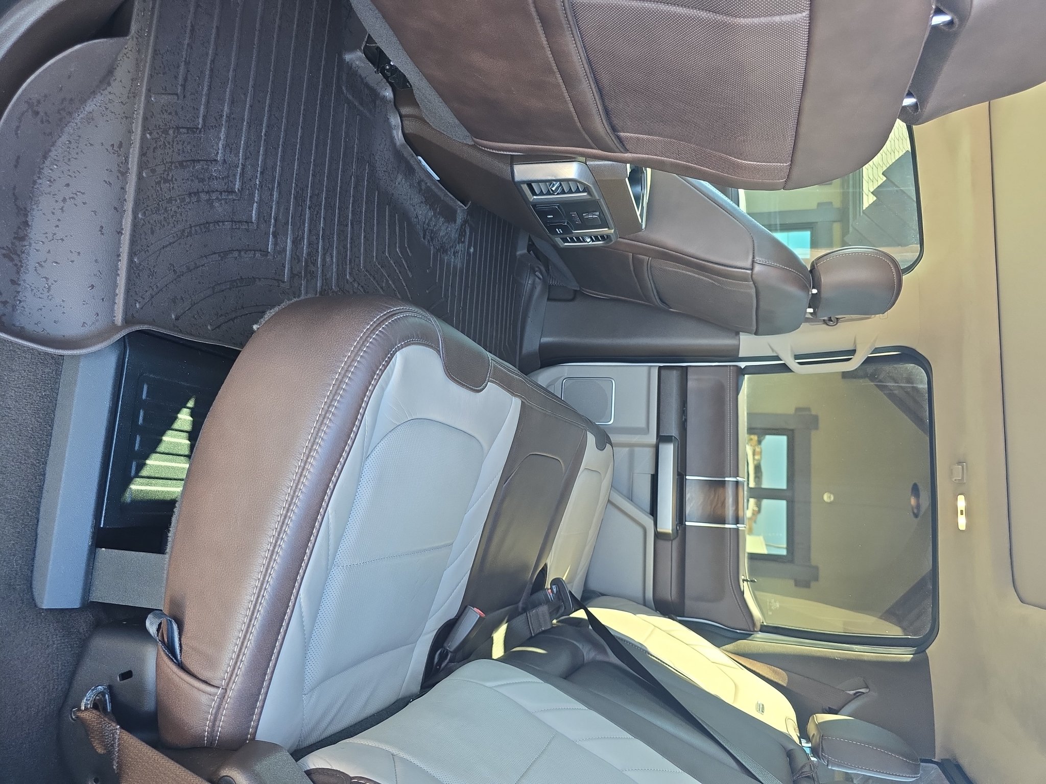 Used 2019 Ford F250 Limited w/ FX4 Off-Road Package AWD/4WD image 14