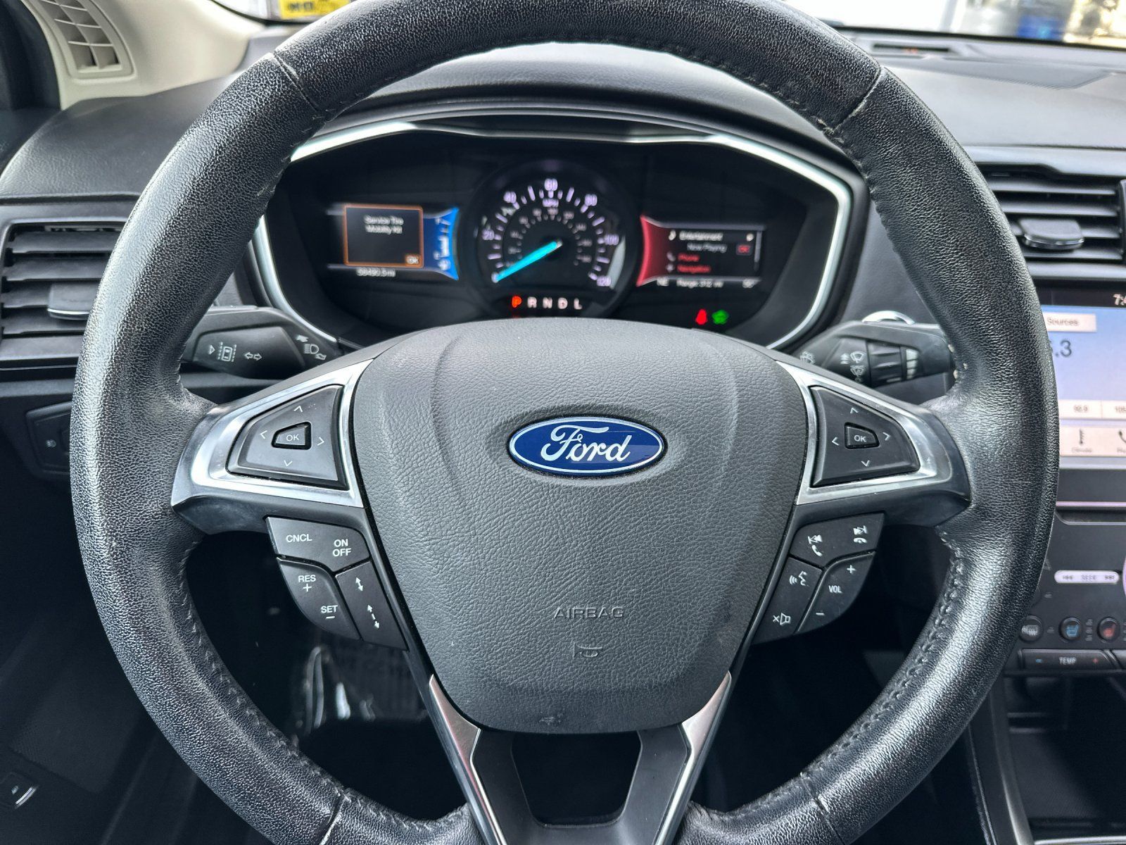 Used 2019 Ford Fusion Titanium FWD image 23