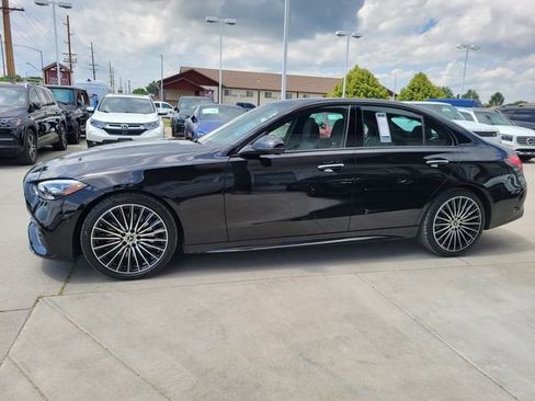 Used 2025 Mercedes-Benz C 300 4MATIC Sedan image 46