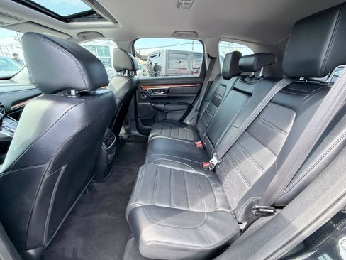 Used 2018 Honda CR-V Touring image 18