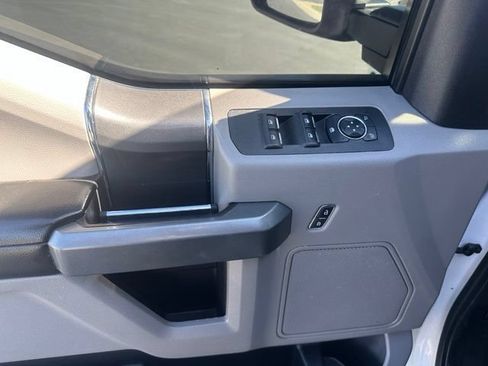 Used 2018 Ford F150 XLT w/ XTR Package AWD/4WD image 17