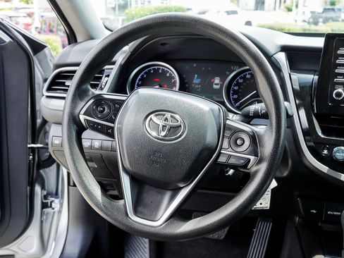 Certified 2022 Toyota Camry LE AWD/4WD image 30