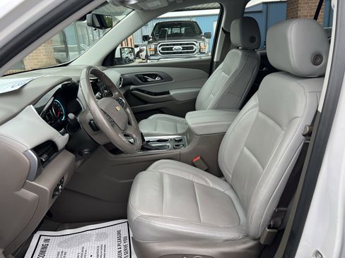 Used 2019 Chevrolet Traverse Premier AWD/4WD image 16