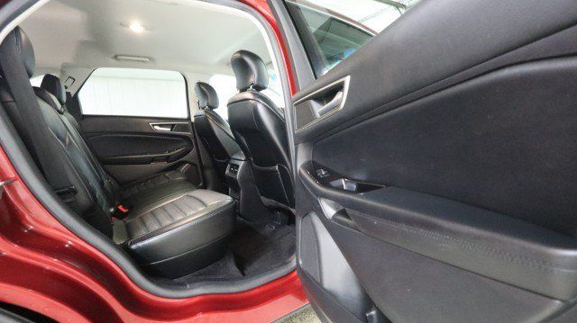 Used 2015 Ford Edge SEL w/ Equipment Group 201A AWD/4WD image 11