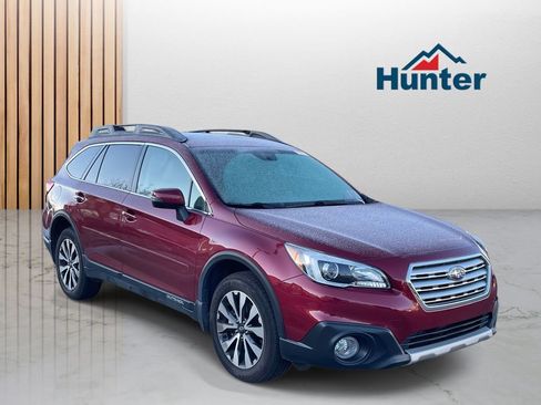 Used 2016 Subaru Outback 3.6R Limited image 1