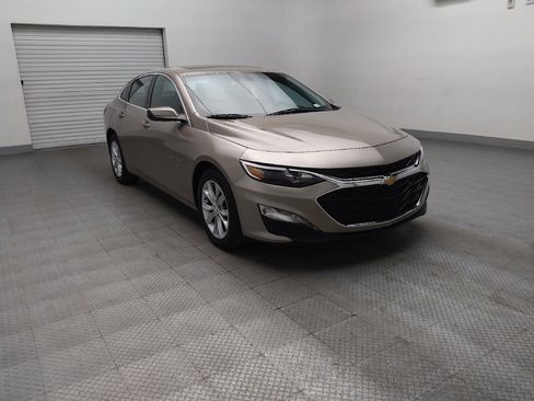 Used 2023 Chevrolet Malibu LT FWD image 13