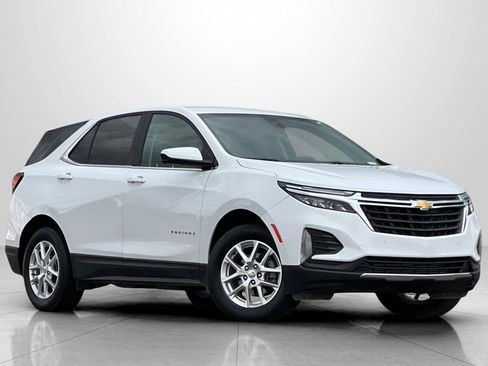 Used 2024 Chevrolet Equinox LT image 1
