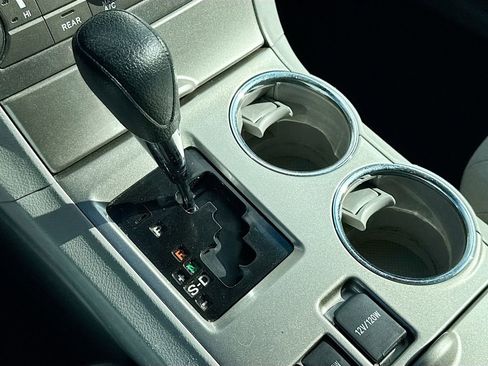 Used 2013 Toyota Highlander Plus image 20