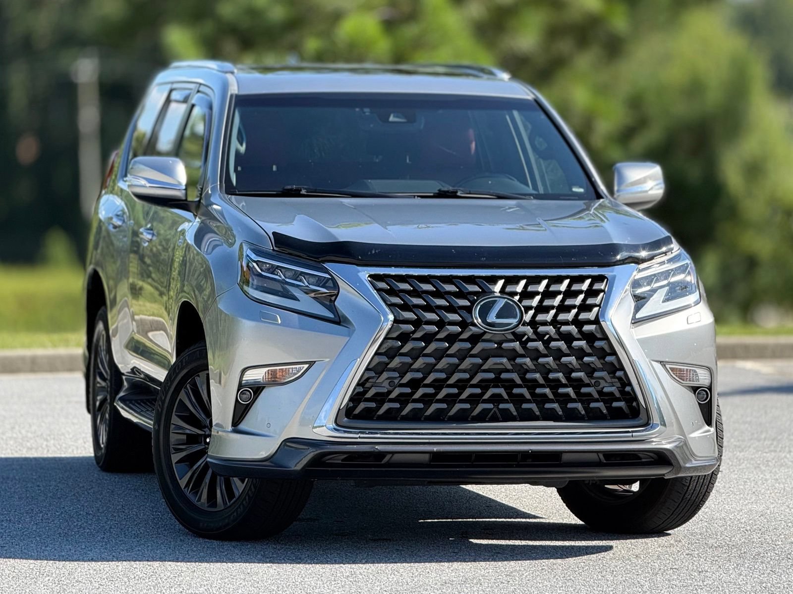 Used 2021 Lexus GX 460 Premium w/ Accessory Package AWD/4WD image 4