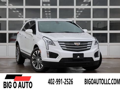 Used 2018 Cadillac XT5 FWD image 1