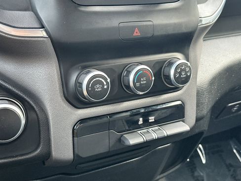 Used 2024 RAM 1500 Big Horn image 18