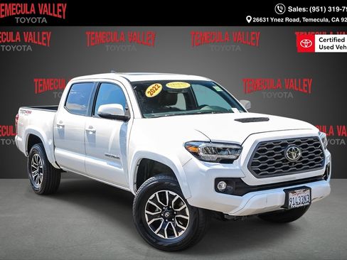 Certified 2022 Toyota Tacoma TRD Sport w/ TRD Premium Sport Package AWD/4WD image 1