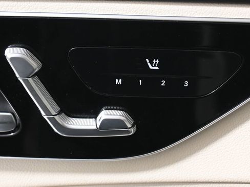 Used 2022 Mercedes-Benz C 300 4MATIC Sedan image 29