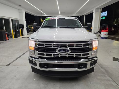 Used 2025 Ford F250 XLT AWD/4WD image 9